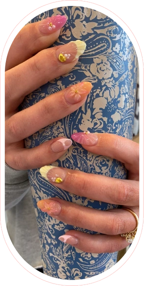 About us image manicure
